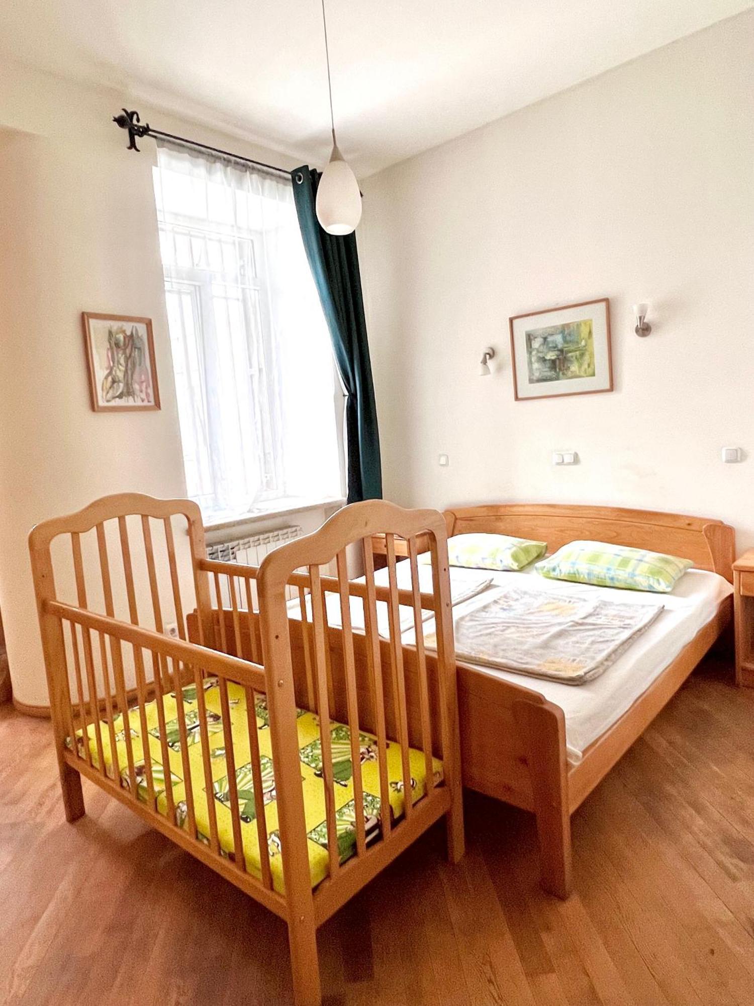 Apartment Jasmin With Balcony At Republic Square & Ruben Tours Yerevan